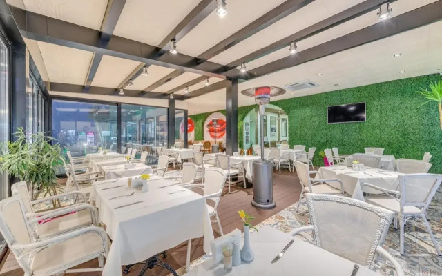 Grand Hotel Sveti Vlas