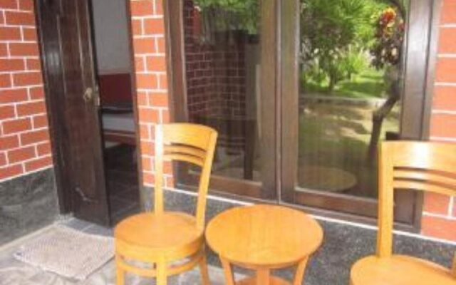 Bale Langgaq Hotel
