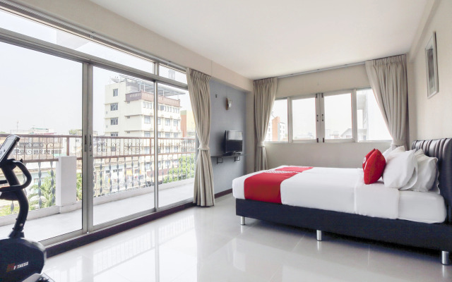 Na Banglampoo Hotel