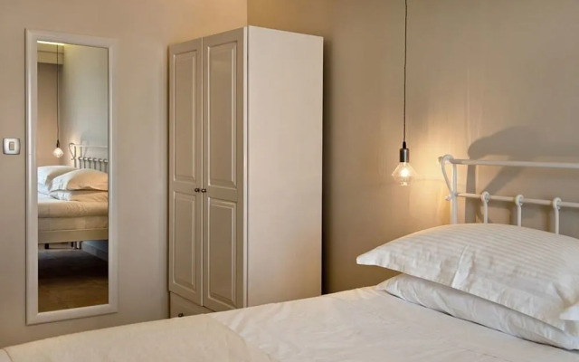 The Mini Beach Hotel