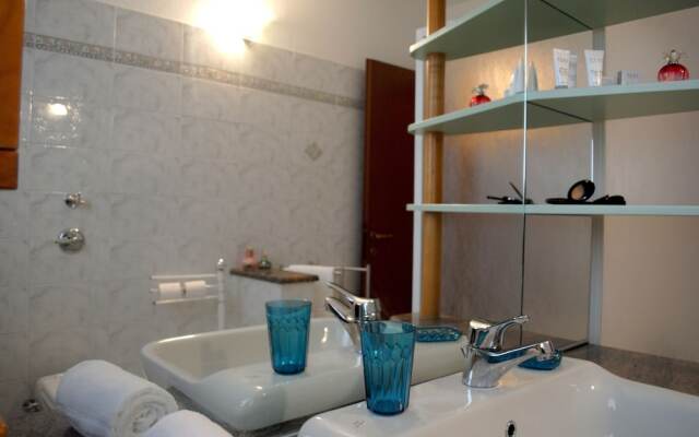 Metropolitan Expo Flat 2