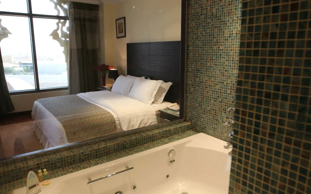 Madareem Hotel