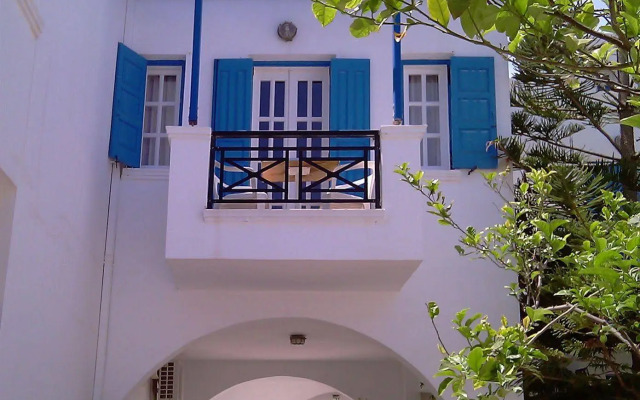 Levante Beach Hotel