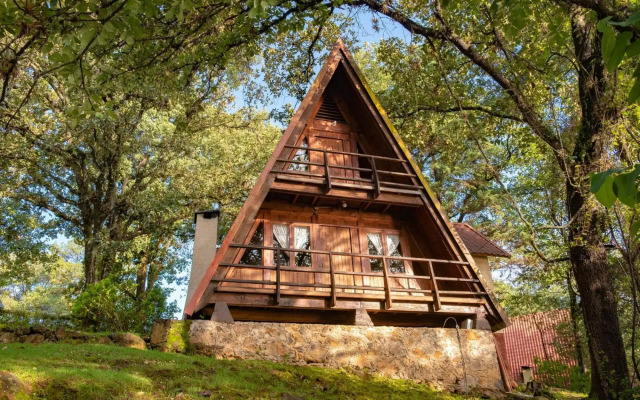 Zirahuen Forest And Resort