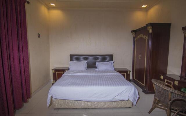 Al Nabarees Golden Suites