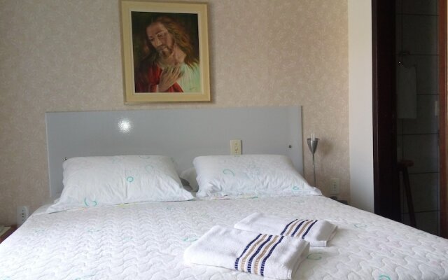 Vila Alaide Praia Hotel