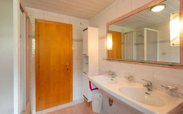 Lush Apartment in Strengen Near St Anton am Arlberg