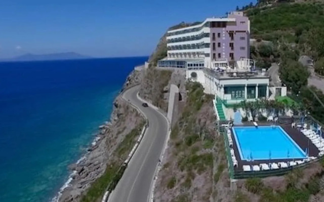 Capo Skino Park Hotel