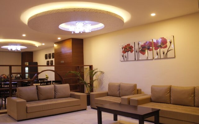 Regal Airport Hotel