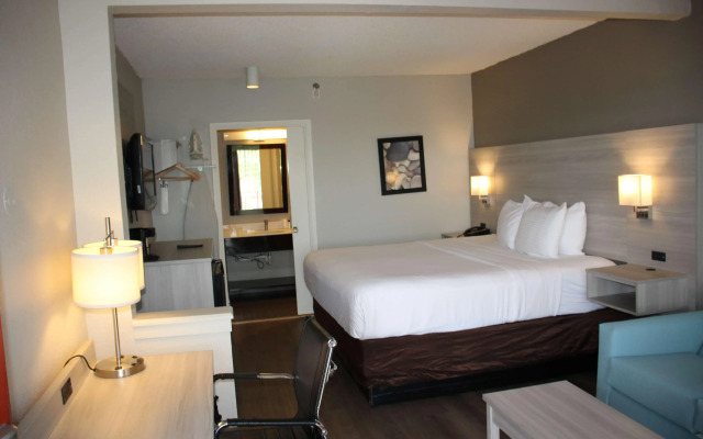 Boca Suites Deerfield Beach, SureStay Collection by BW