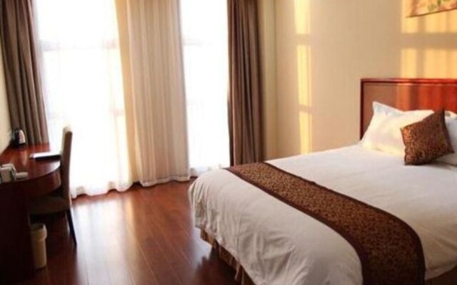 GreenTree Inn Tianjin Xiqing Development Zone Renrenle Square Express Hotel