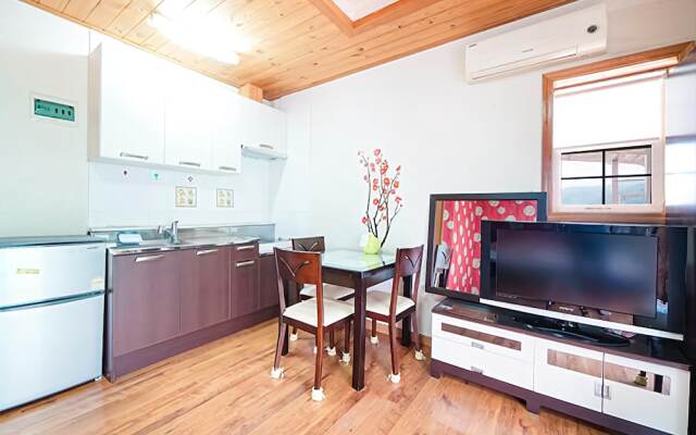 Danyang Riverside Morning Pension