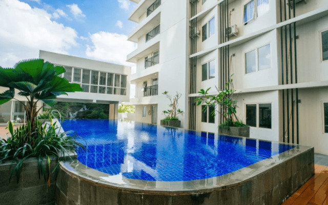 Padina Soho and Residence