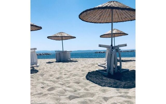 Kumada Otel Beach
