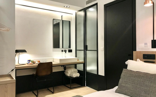 Niki Athens Hotel