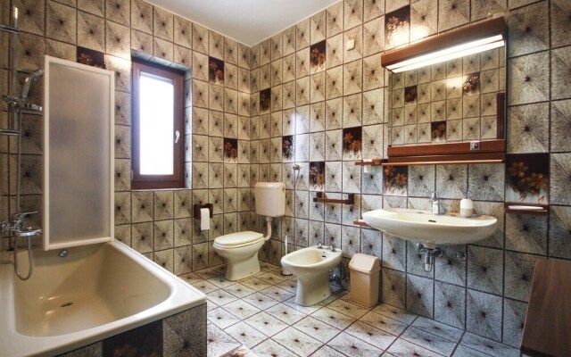 Stunning Home in Medulin With Wifi and 4 Bedrooms