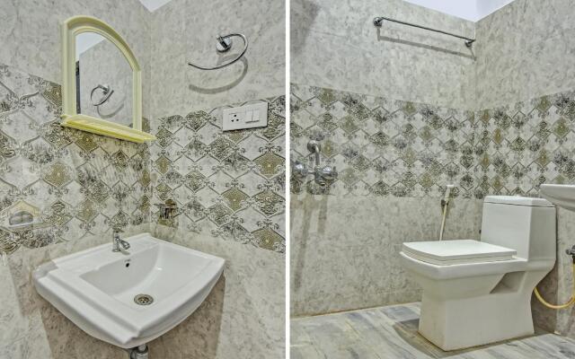 SPOT ON 76121 The Point