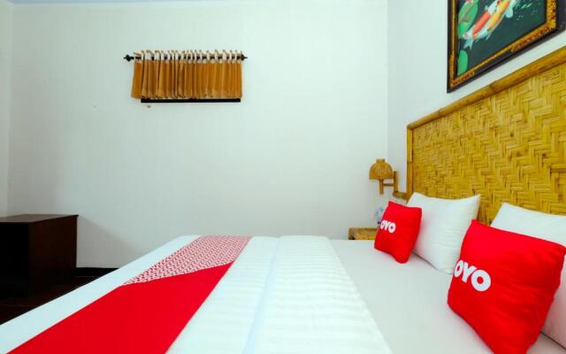 OYO 1835 Surya Mandalika Hotel
