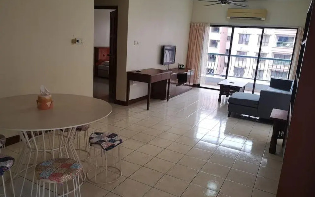 Oakley Homestay Marina Court Kota Kinabalu