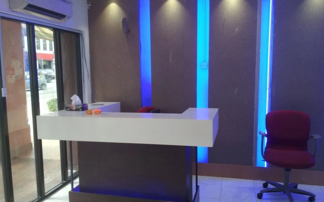 OYO 89879 Hotel Destino