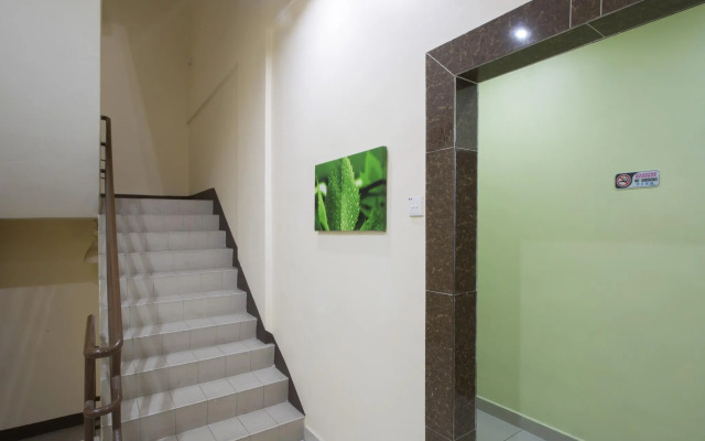 Hotel Zamburger Sri Petaling