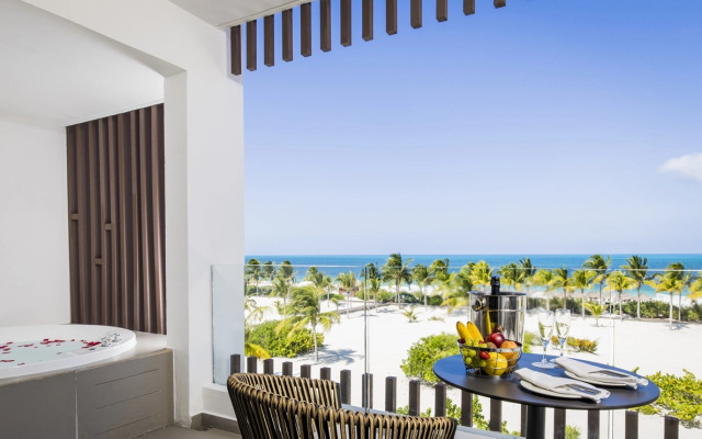 Majestic Elegance Costa Mujeres – All Inclusive
