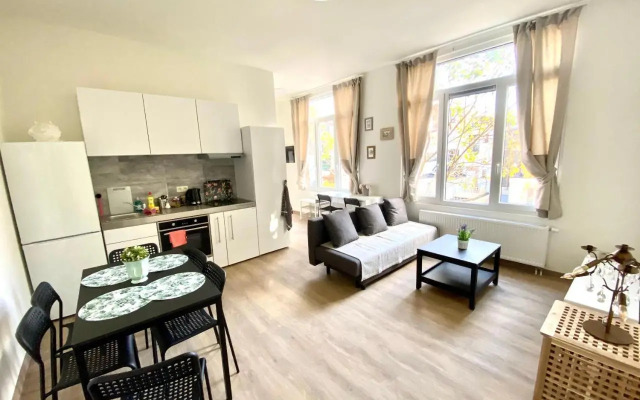 Сarnot Apartments ZOO Area
