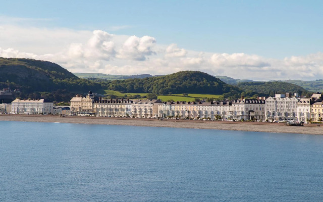 The Marine Hotel