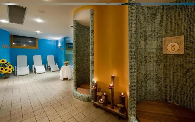 Boscone Suite Hotel