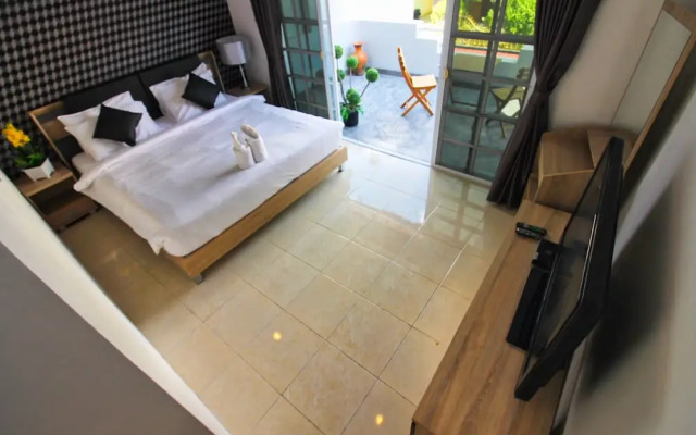 Grande Adam Pool Villa