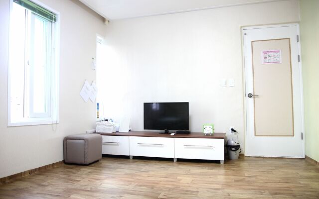 Guesthouse 710 in Haeundae - Hostel