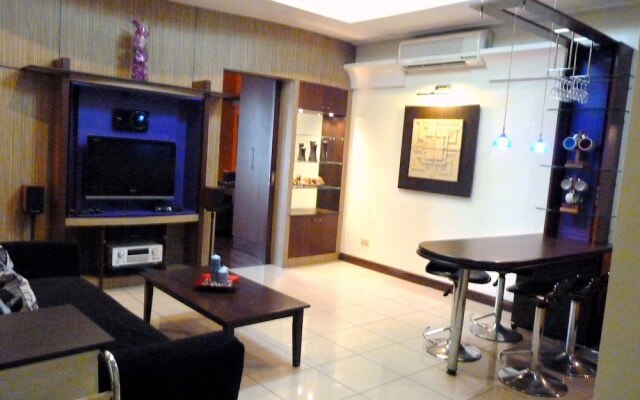 1 Br Robinsons Place Manila Rpr6