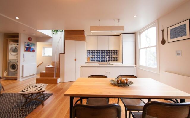 Penthouse Apartment In London