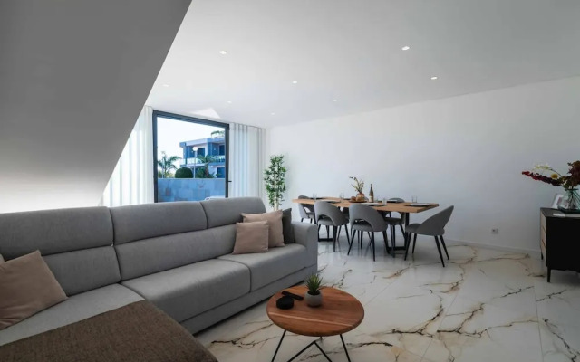 Villa Alegre With Private Pool