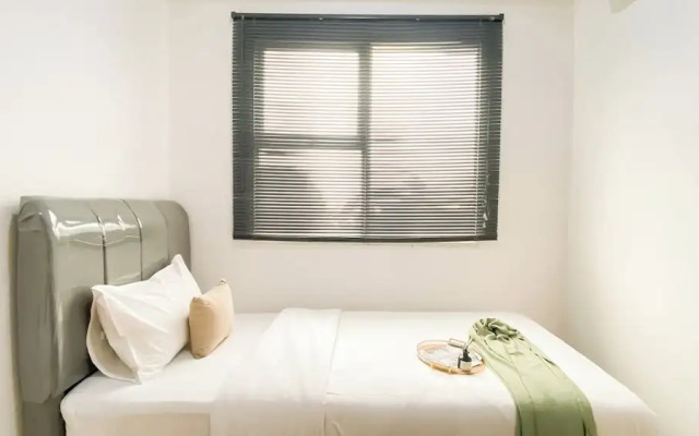 Good Choice and Homey 2BR Apartment at Belmont Residence Puri