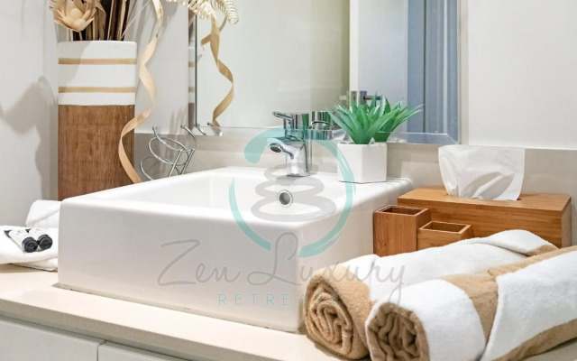 ZEN BY THE WATER - Darwin's Premier Ocean View Family Retreat