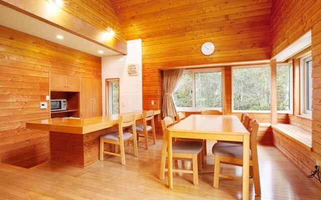 Tateshina Wanwan Paradise Cottage