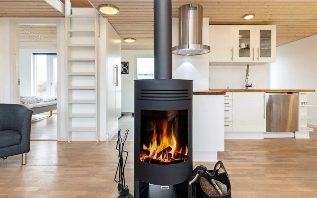 6 Person Holiday Home in Brovst