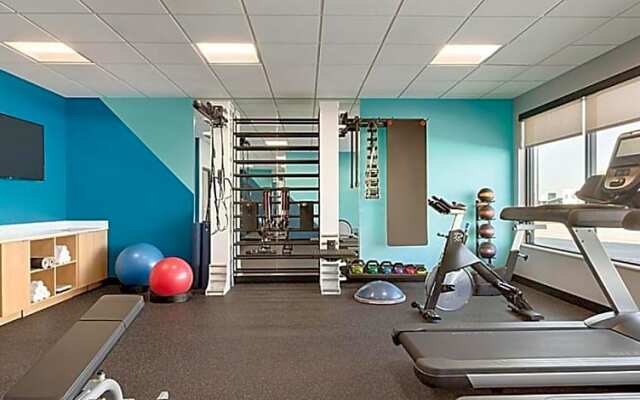 avid hotel Fayetteville West by IHG