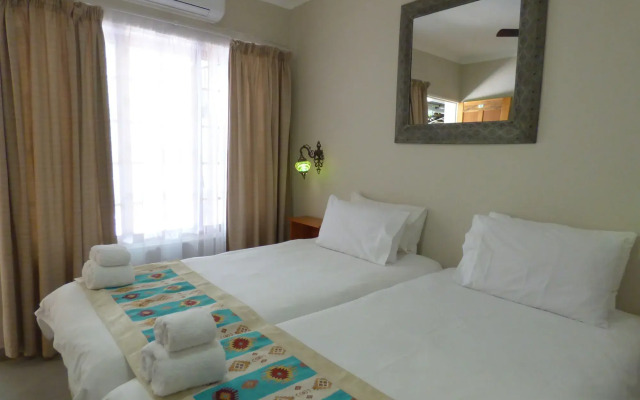 Tsumeb Backpackers & Safari