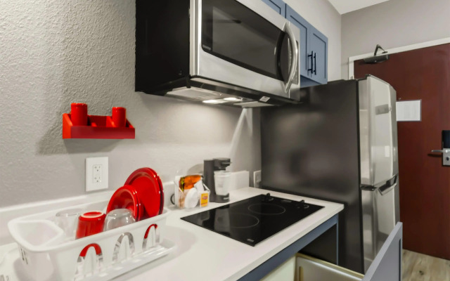 Hawthorn Extended Stay by Wyndham College Station