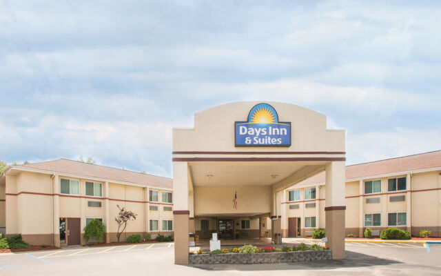 Days Inn Suites Bridgeport - Clarksburg