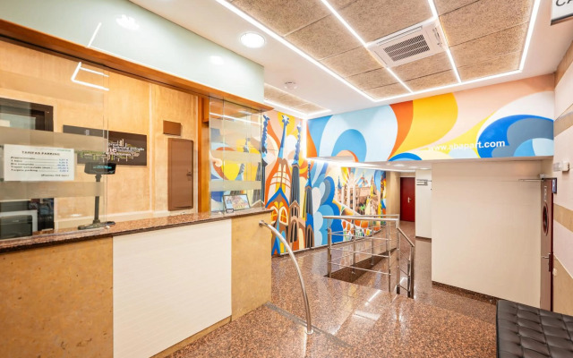 Marina Apartments