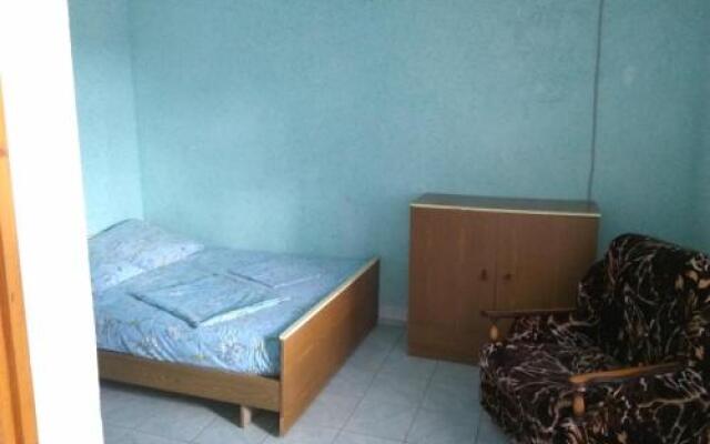 Guest House on Oktyabrskaya 19