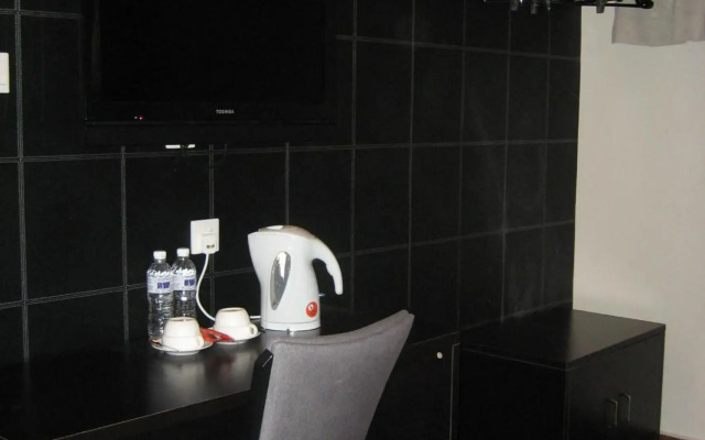 KK Waterfront Hotel
