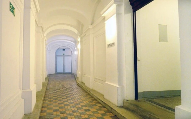 Vienna Residence Spacious &amp; Tasteful Apartment in the 3rd District