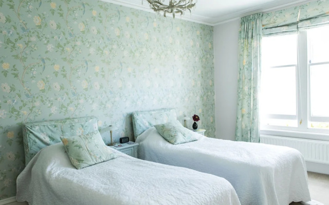 The Brick House Bed  Breakfast
