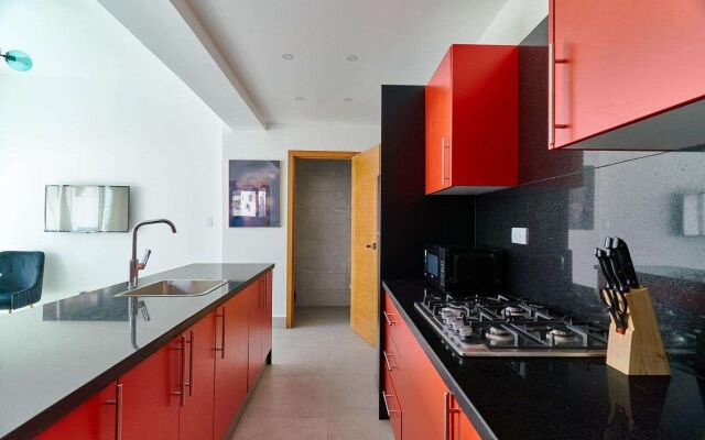Central Suites Tower