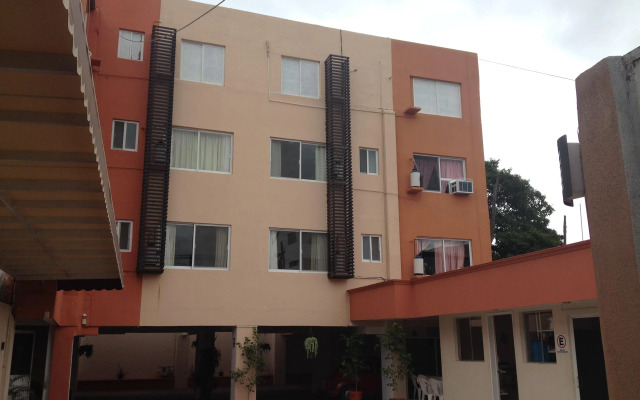 Tercera Avenida Hotel