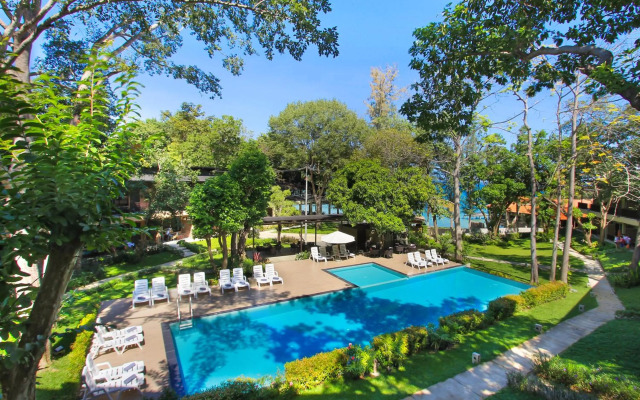 Samed Hideaway Resort